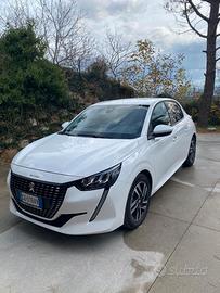 Peugeot 208 PureTech 100 Allestimento Allure Pack