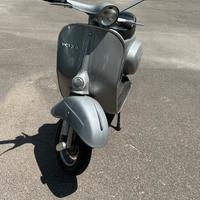 Vespa 50 r