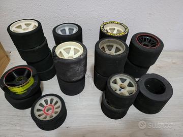 Lotto gomme COME IN FOTO ALCUNE UTILIZZABILI ALTRE