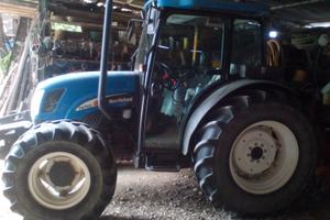 Trattore New Holland