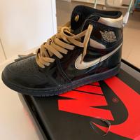Air Jordan 1 Black/Metallic Gold-Black