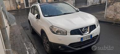 nissan quasqai
