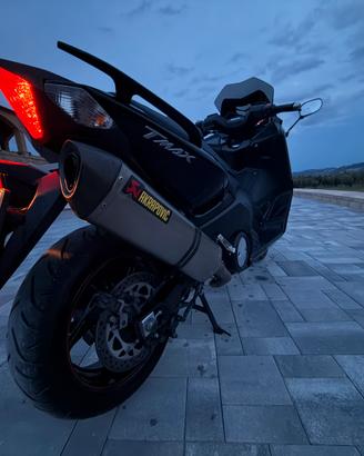 Tmax 530 ABS 2013 nero 10.000km