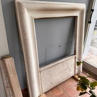 Cornice in marmo per camino