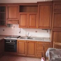 Cucina 4 metri con tavolo 