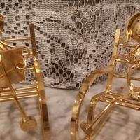 nonni su sedia a dondolo, soprammobile in ottone