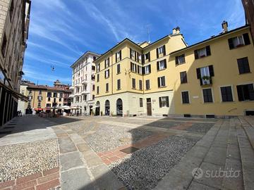Appartamento di 179 m² con 4 locali a Milano