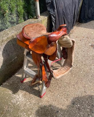 Sella per cavallo pony