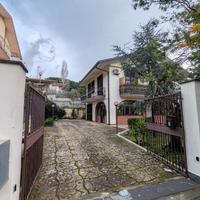 Villa rifinita a Nicolosi