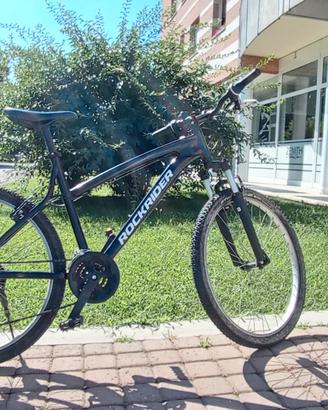 MOUNTAIN BIKE ROCKRIDER ST 50 - BLACK
