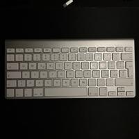 Magic Keyboard Apple