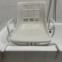 Seduta girevole per vasca da bagno per disabili