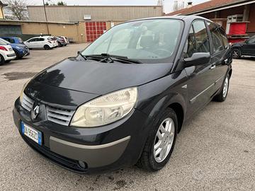 RENAULT Grand Scenic 1.9 dCi 7posti p