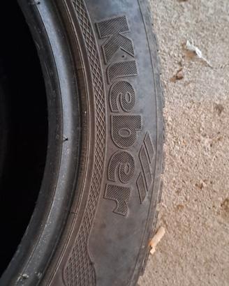 4 Pneumatici invernali Kleber 195/65/R15 88T