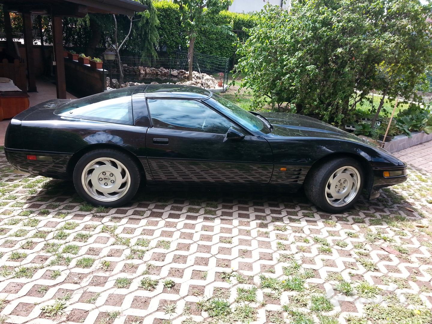 Chevrolet Corvette 1992 photo 2