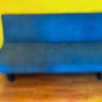 divanetto convertibile in letto