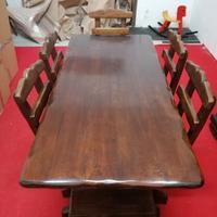 Tavolo e sedie stile fratino, in legno massello