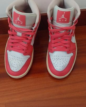 air jordan 1 mid