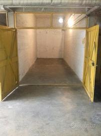 Ampio garage