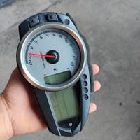 tachimetro contachilometri Kawasaki z750 del 2009 