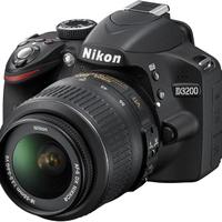Nikon D3200 Fotocamera Reflex Digitale 24.2 Mpx