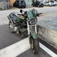 Ducati Monster 620 dark ie - custom carbonio