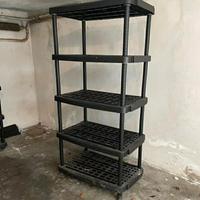 SCAFFALE DI PLASTICA O LEGNO