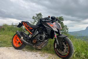Ktm 1290 super Duke R