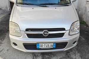 Opel agila 