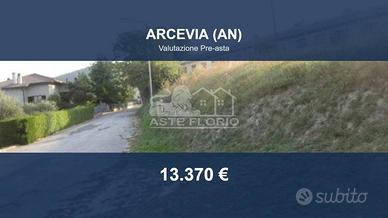 Immobile in asta di 5546 m² a Arcevia