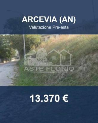 Immobile in asta di 5546 m² a Arcevia