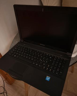 PC Lenovo B590
