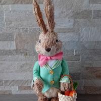Coniglietto in paglia 33 cm + Omaggio
