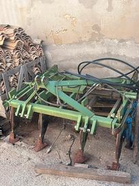 Aratro apertura idraulica 7 gambali con rullo