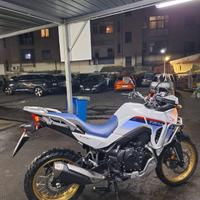 Honda trasalp 750