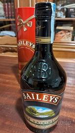 bottiglia di Baileys in confezione originale