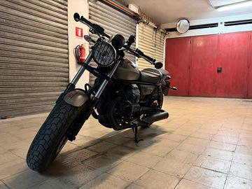 Moto Guzzi V9 Bobber