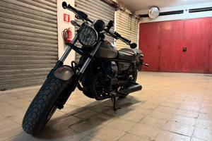Moto Guzzi V9 Bobber