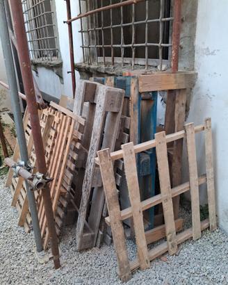 bancali di legno
