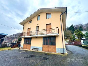 VILLA INDIPENDENTE , VIA CAVOUR 5 , ROSSANA !