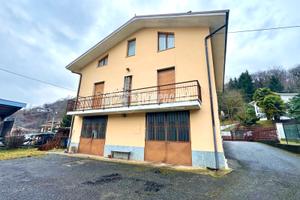 VILLA INDIPENDENTE , VIA CAVOUR 5 , ROSSANA !