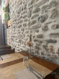 Attività / Licenza di 150 m² con 3 locali a Galeat