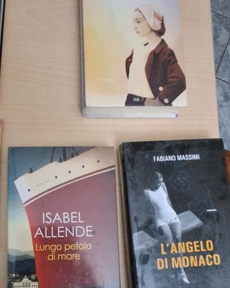 3 libri NUOVI in cellophane 
