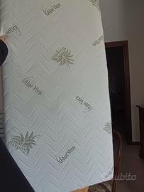 Materasso Memory foam per lettino e cuscino