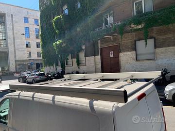 Barre portatutto professionali per furgone