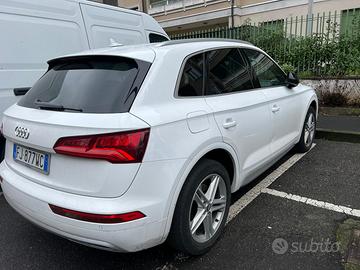 Audi Q5 srl