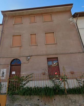 Accogliente abitazione Licusati (sa)