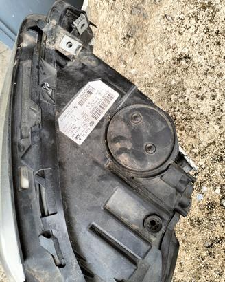 faro sx BMW 320