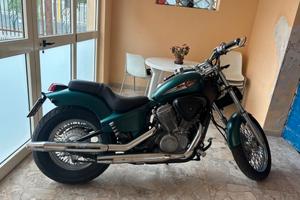 Honda shadow 600