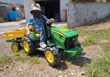 Trattore Elettrico Peg Perego John Deere +Rimorchi